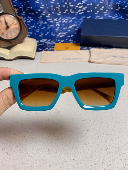 ルイヴィトンサングラス内部構造